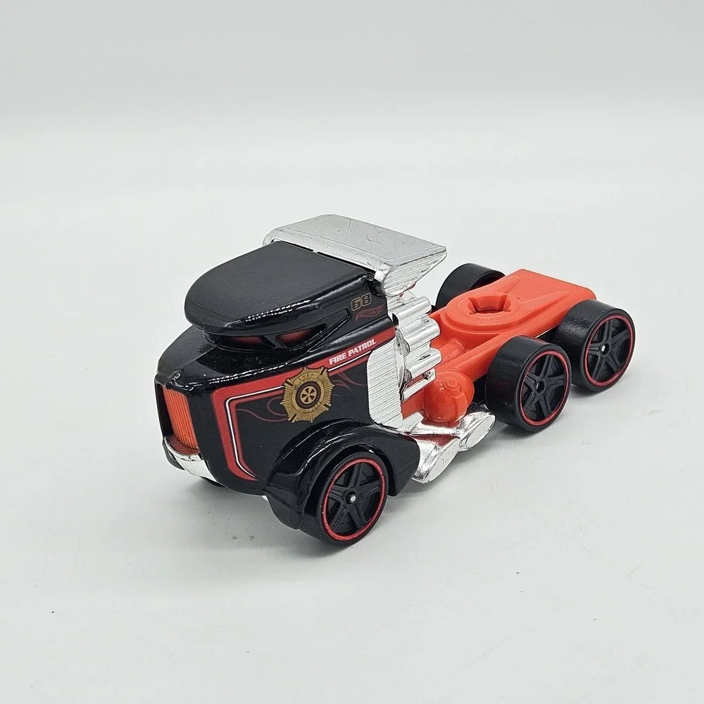 Hot Wheels Super Rigs Sky Show Rig - Fire Patrol #68 Black & Red Diecast Truck